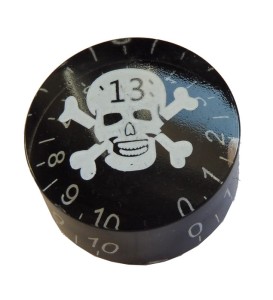 Kera gałka potencjometru do gitary CZASZKA BK/WH