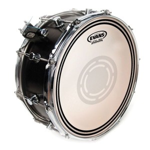 Evans EC Reverse dot 14" naciąg do werbla uderzany